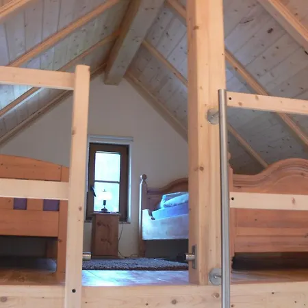 アパート Monika Schneider *