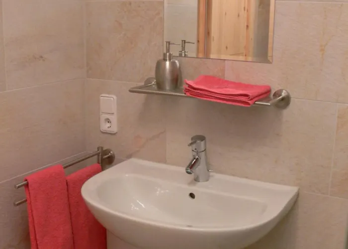 Monika Schneider Wimbach